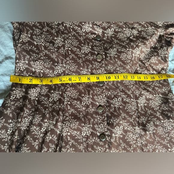 Handmade women’s floral rosette button down prairie dress in brown cream Size 14 - Picture 13 of 13